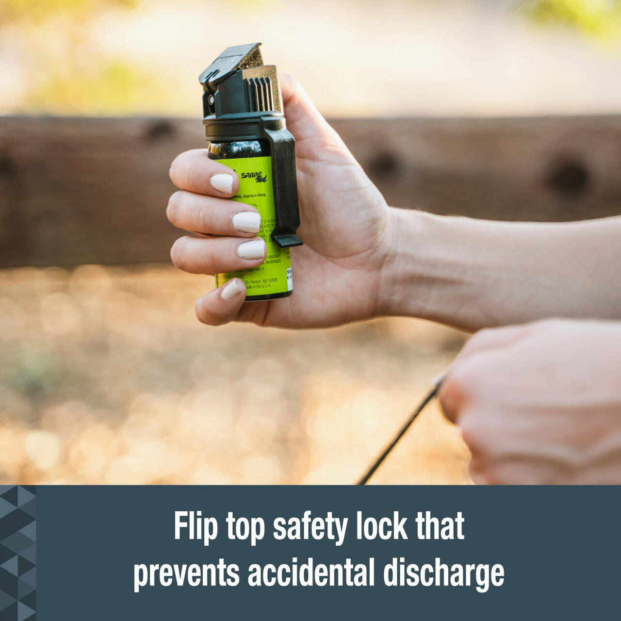 Sabre Protector Dog Spray w/Clip